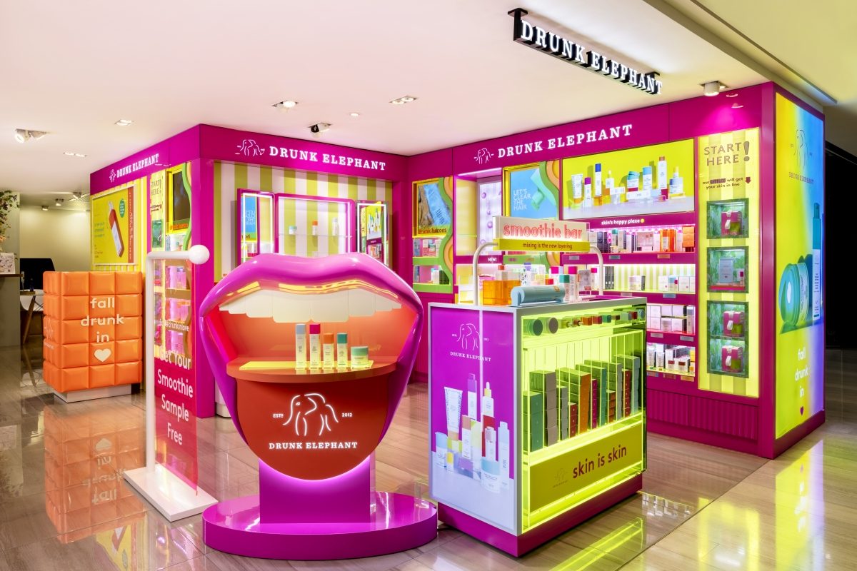 於銅鑼灣崇光店的全球首個Drunk Elephant品牌專櫃