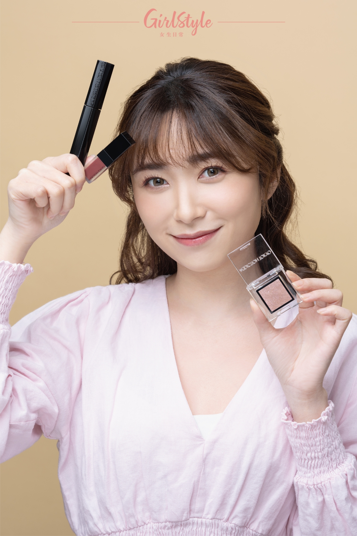 美編率先試用以溫柔帶刺的古典玫瑰色為主調的ROSE QUARTZ TEMPTATION。