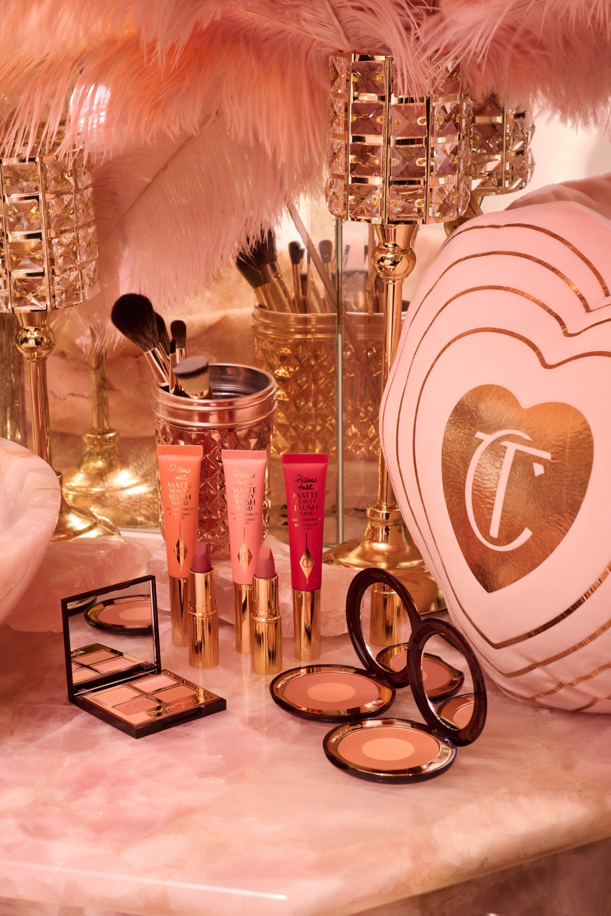 Charlotte Tilbury PILLOW TALK 系列