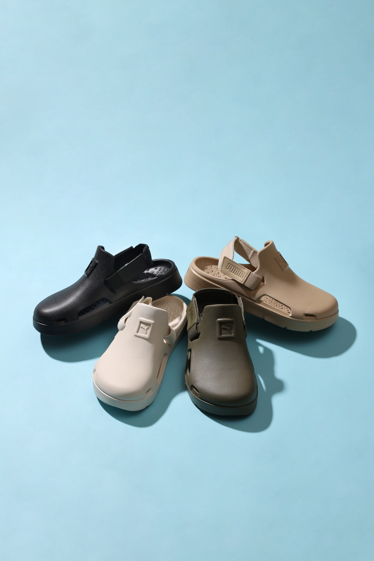 PUMA專門店、指定銷售商及PUMA官網發售。