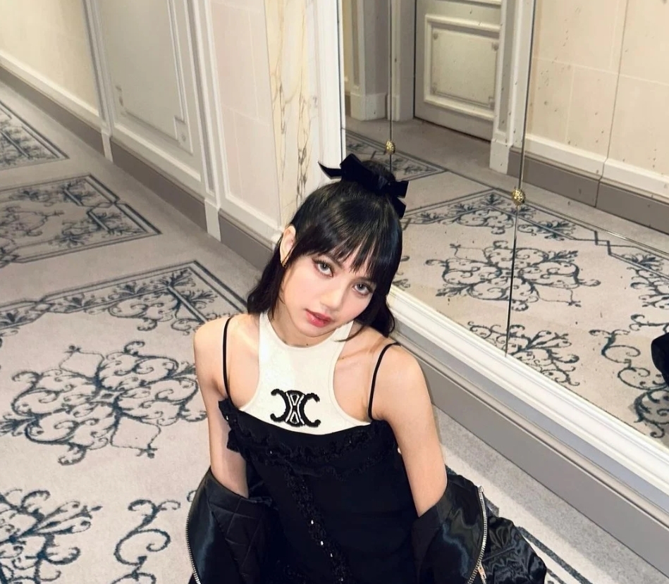 BLACKPINK專屬包機內部曝光豪華過酒店？飛30小時費用逾500萬，有梳化、臥室同淋浴間！