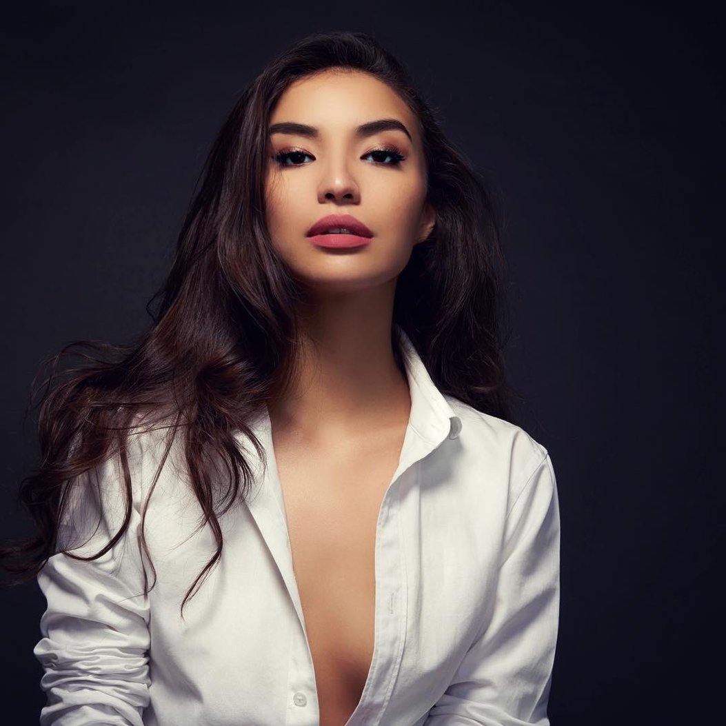 馬來西亞王妃16歲嫁入王室慘遭虐待，長達9個月過著非人生活，出逃後華麗重生！