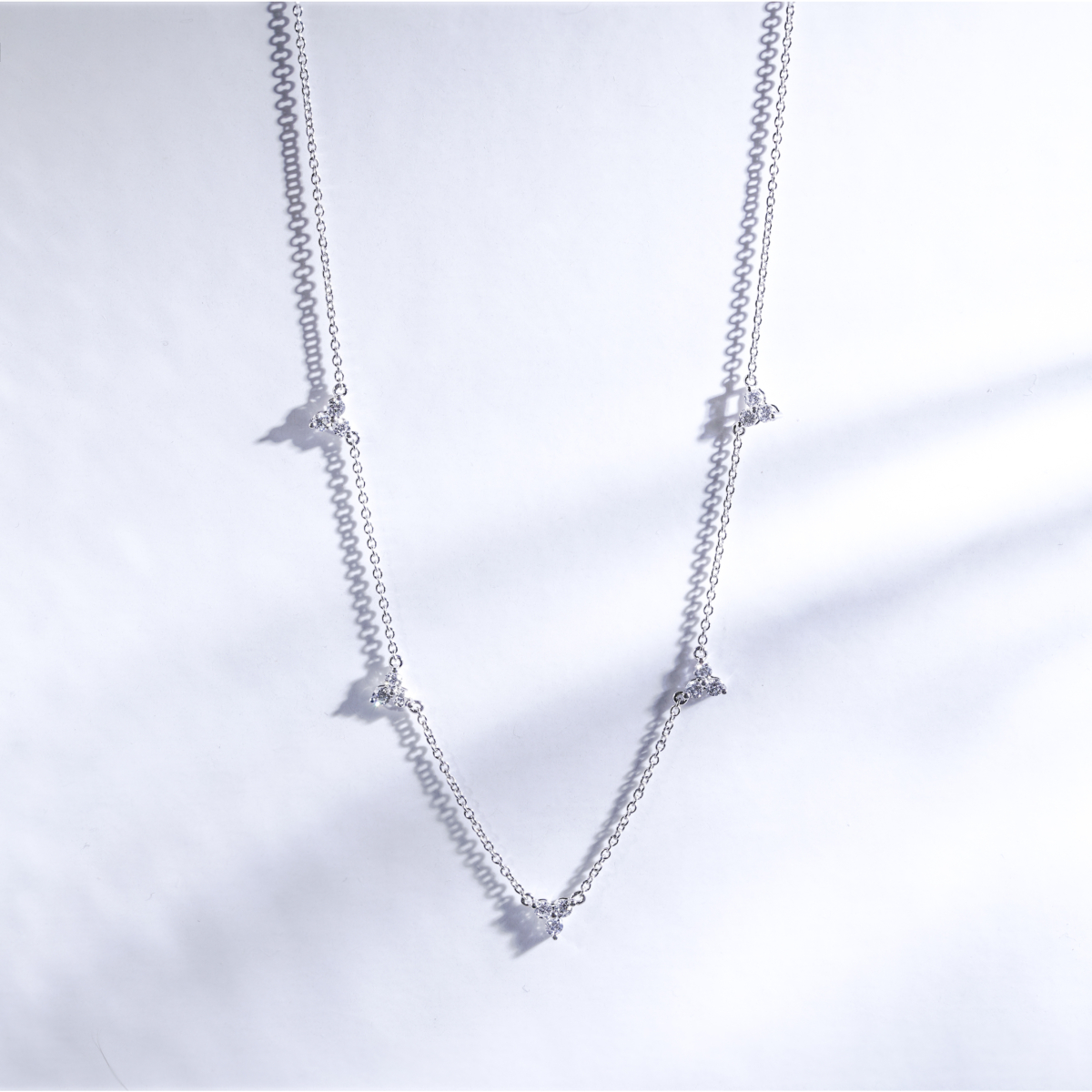 Starry Sky 18K白金鑽石項鏈