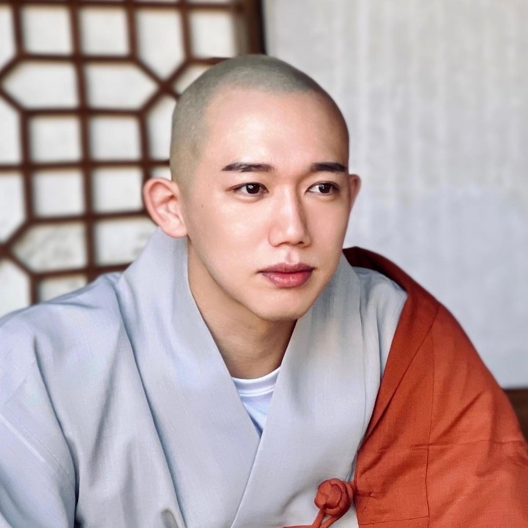 韓國「最帥和尚」