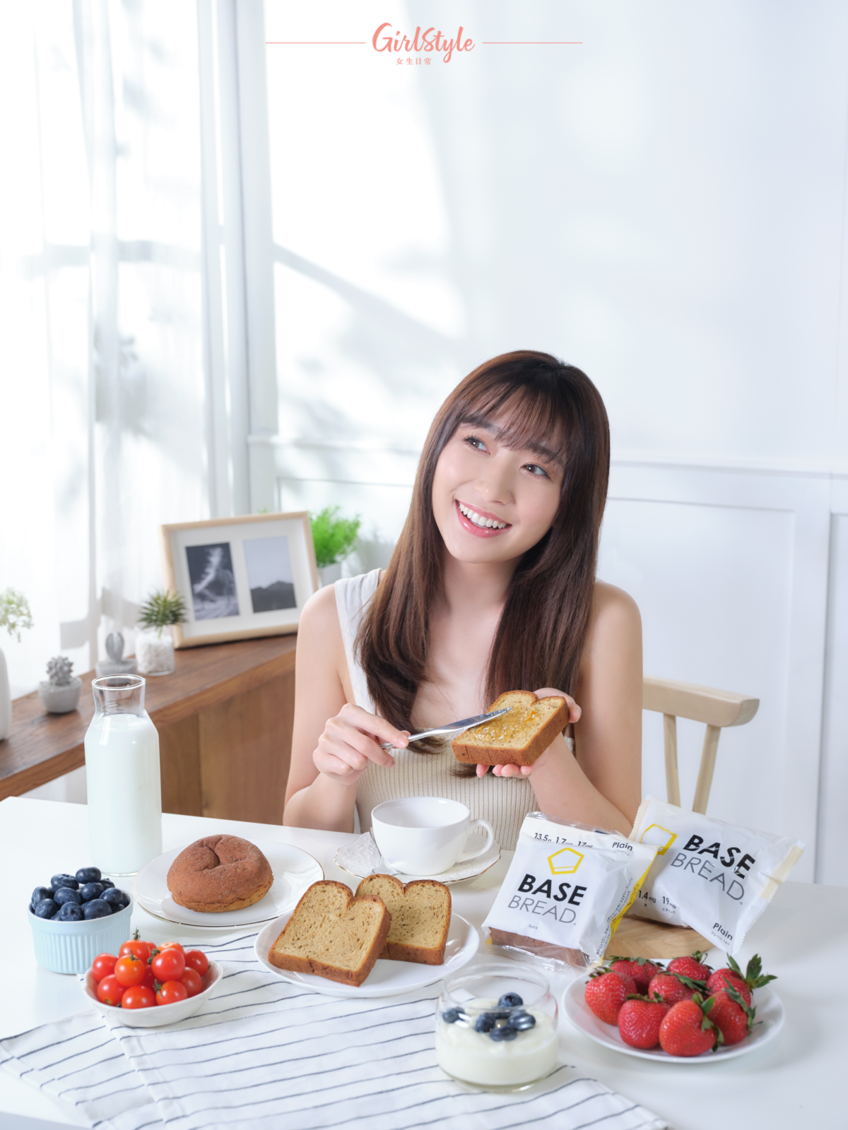 迷你吐司﹒原味每塊厚度適中,原味麵包口感鬆軟,配搭不同果醬食用,非常美味。