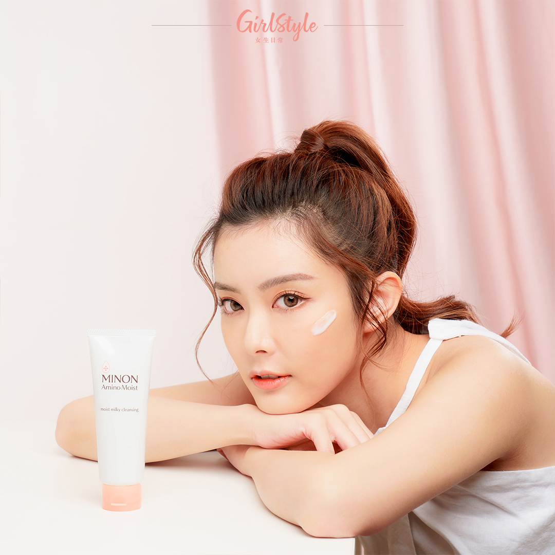 使用過MINON全新蜜濃輕柔卸妝潔面乳後,秒成美編新寵卸妝品!