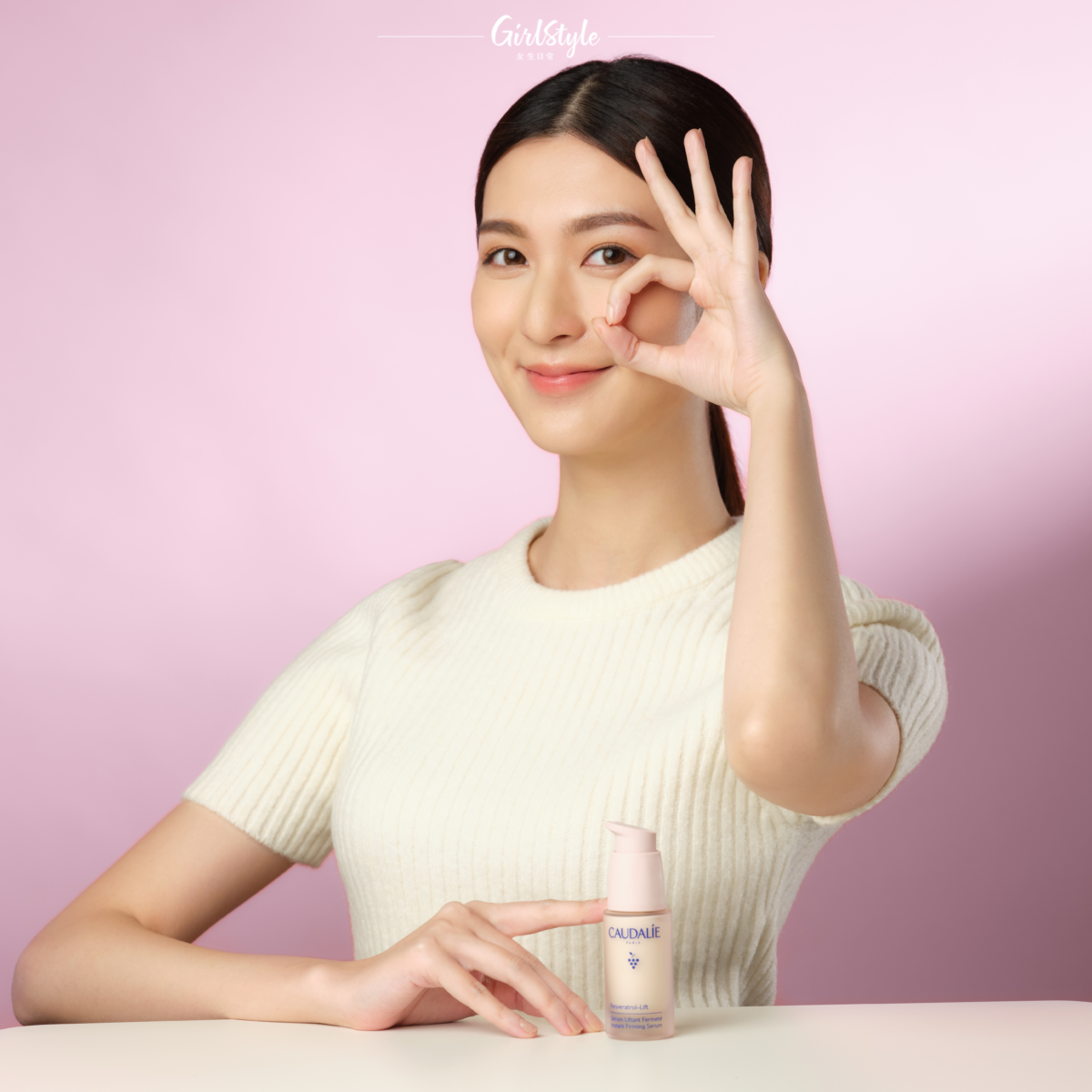 第3代抗皺緊緻升級配方的天然抗皺緊緻效果比A醇顯著3倍。