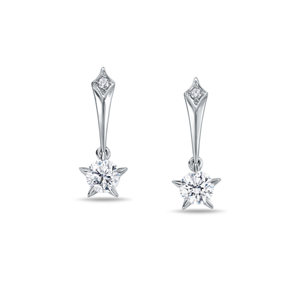 周大福「星旅」系列18K白色黃金美鑽耳環 約$16,500起