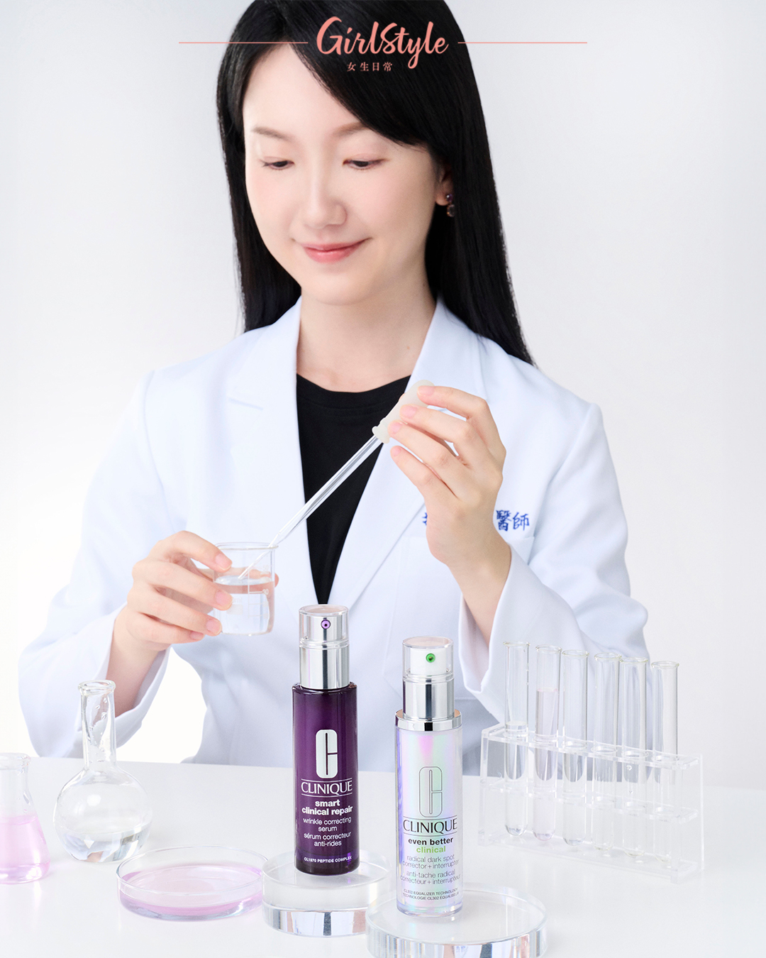 維他命C及維他命A醇配合使用，能幫助肌膚回復亮白緊緻。