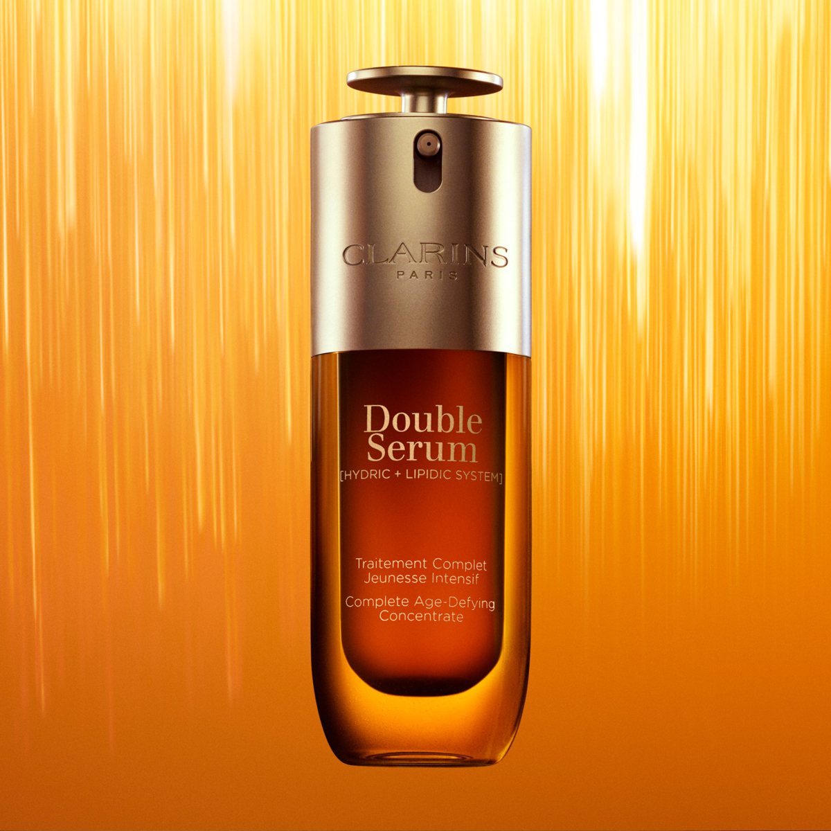 轉季時使用CLARINS全新第9代Double Serum,能激活細胞自癒力,擊退「表觀老化」。