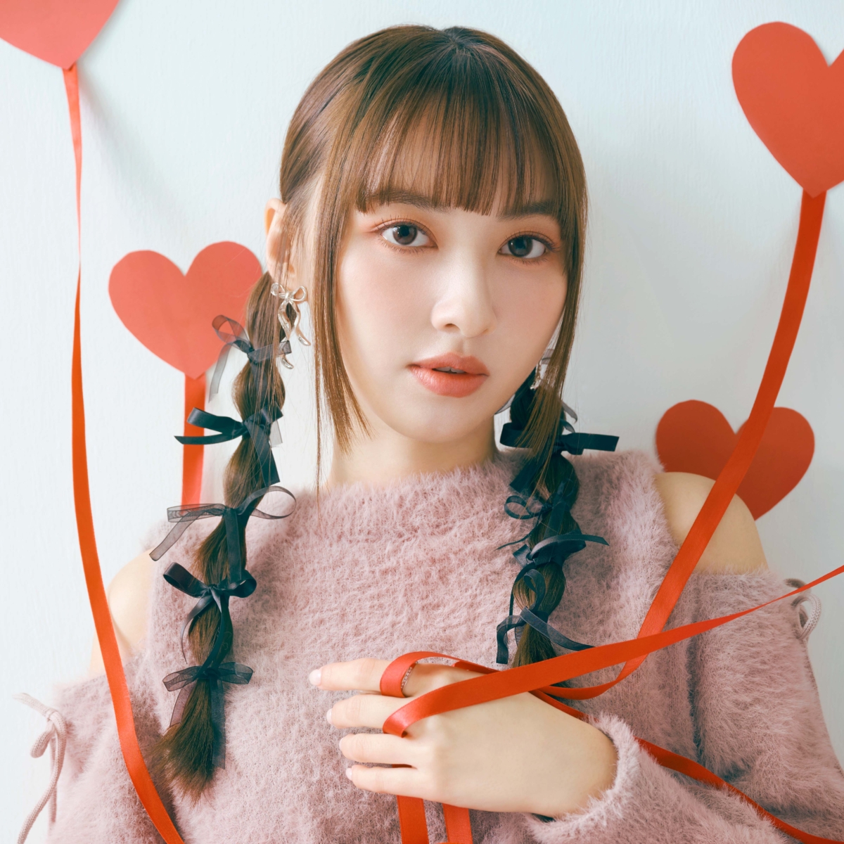 甜美糖漬櫻花妝一洗以往大家覺得「粉色眼妝=顯眼腫」的想法!