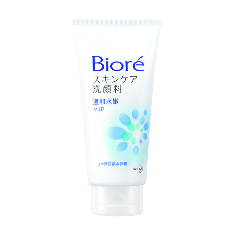 Bioré 溫和水嫩洗面膏。