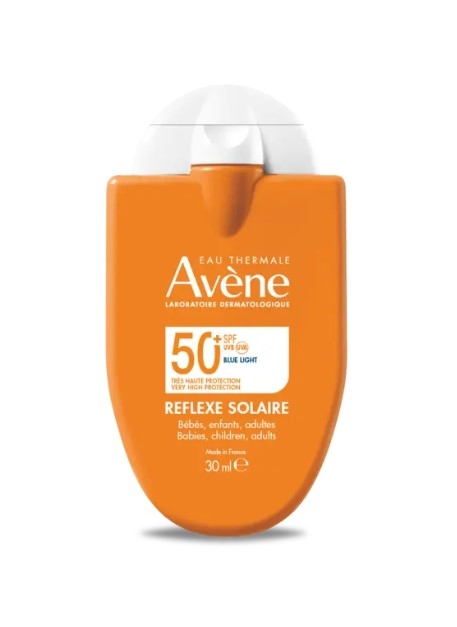 Avène同樣以溫泉水著稱,專為敏感肌設計。
