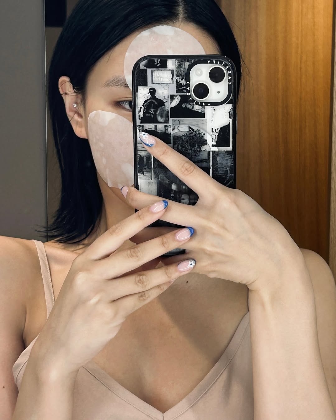 避免厚重的乳霜，選擇水狀或啫喱質地的產品