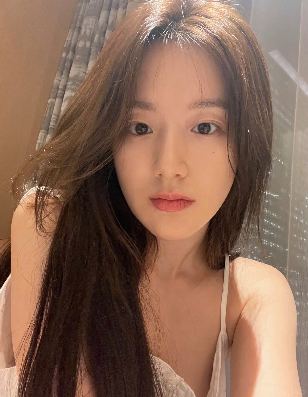 溫和的保養方式對於混油肌可以讓肌膚的油水平衡