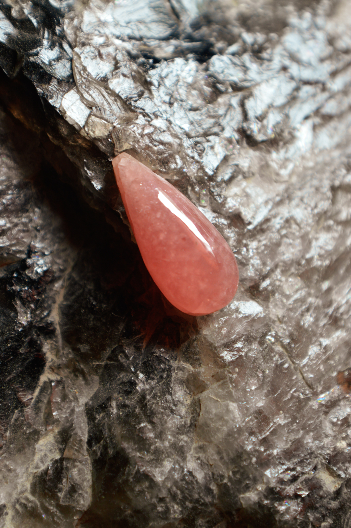 適合希望提升戀愛運勢、增加人緣和桃花的單身人士。