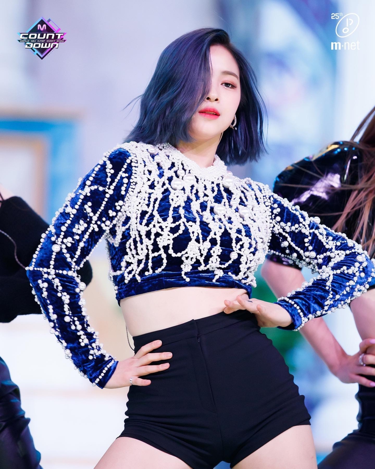 留真@ITZY:〈WANNABE〉