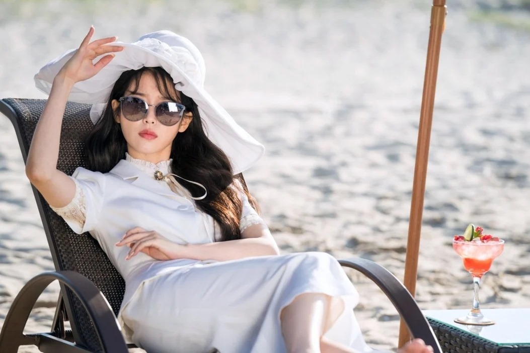 在淡斑的過程中，防曬尤其重要，紫外線是誘發各種色斑的主要元兇！