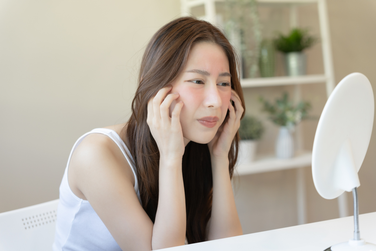 少數人可能對角蛋白焗油的成分敏感，療程前最好要求做皮膚測試。