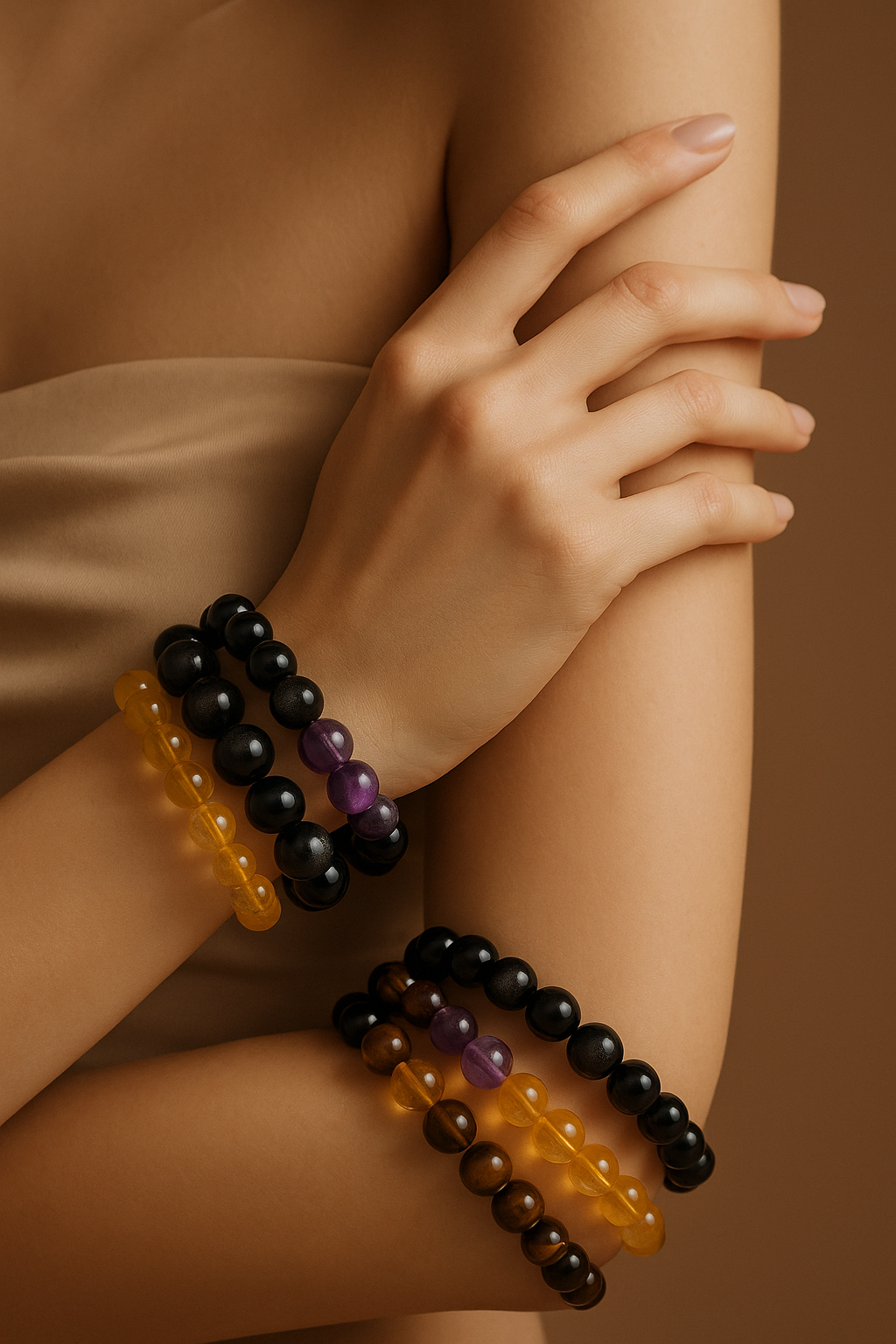 銀曜石作為強力的保護石,也可以和其他水晶巧妙搭配,讓你同時享受多種能量的加持。