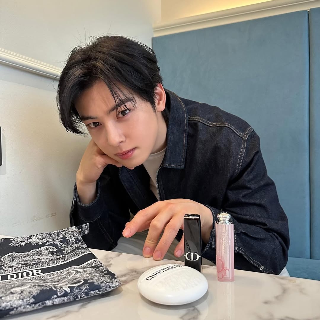 韓系髮型以細膩層次和自然質感著稱，適合追求Oppa氣質的型男。