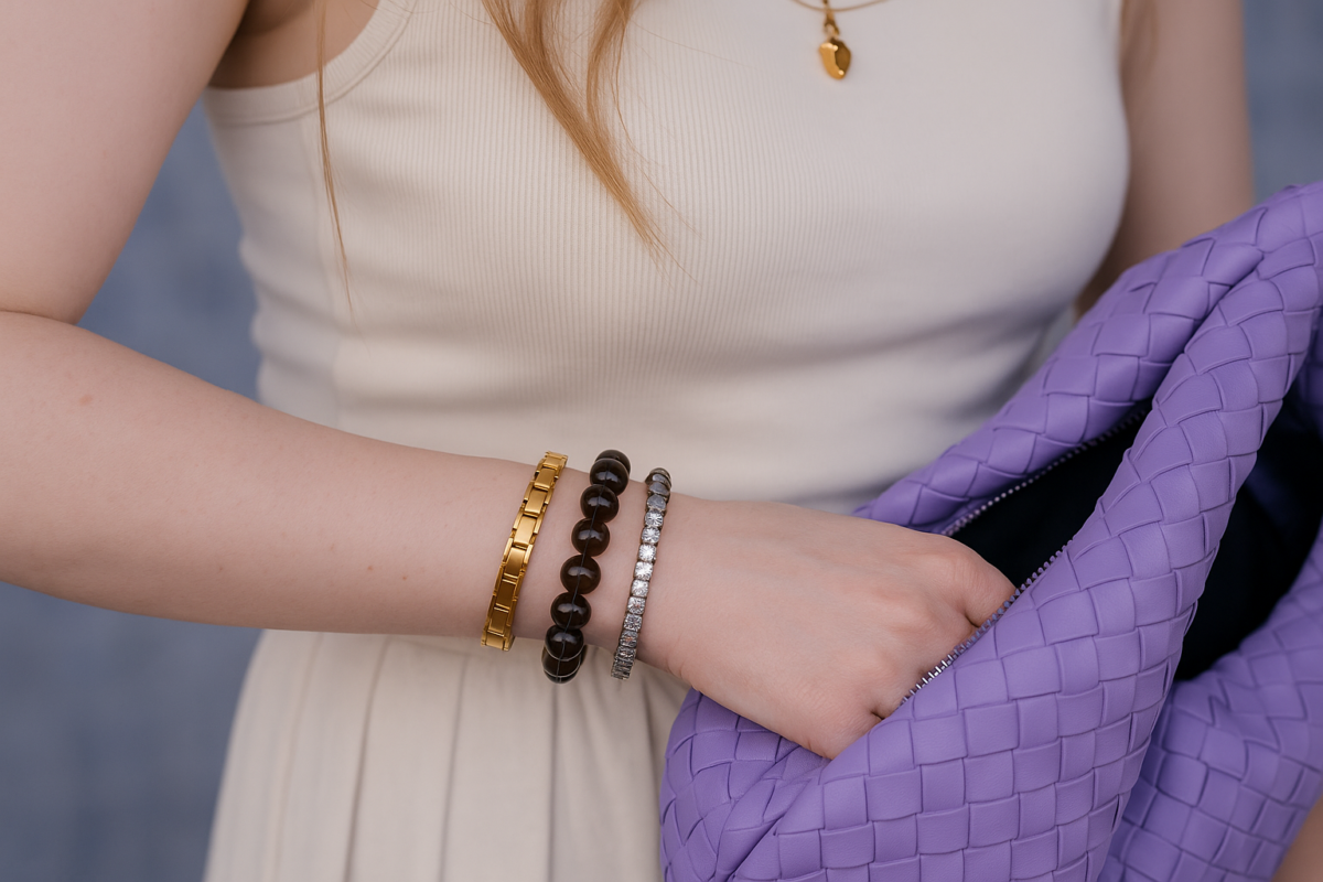 茶晶的能量需要定期「充電」和清潔,才能保持它的光澤與功效