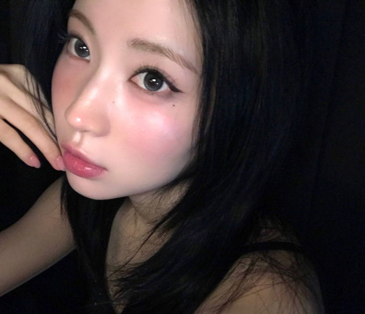 每天做眼部運動,加強眼周肌肉緊實度