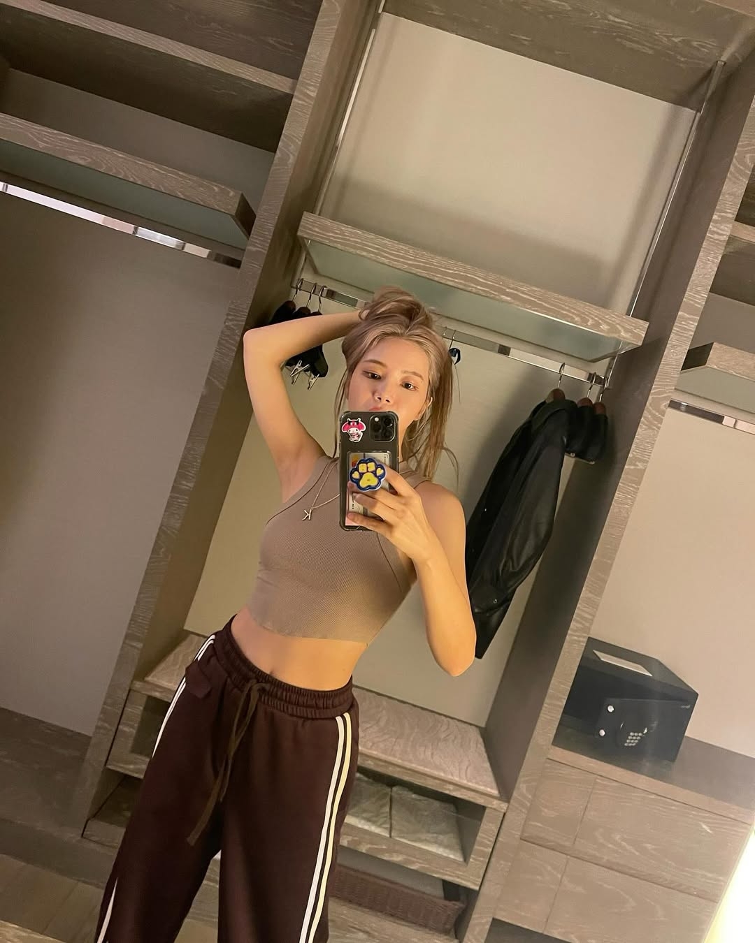 保持樂觀積極的態度，享受減脂生活中的每個進步，而非只關注最終結果，這將是你持續下去的動力。