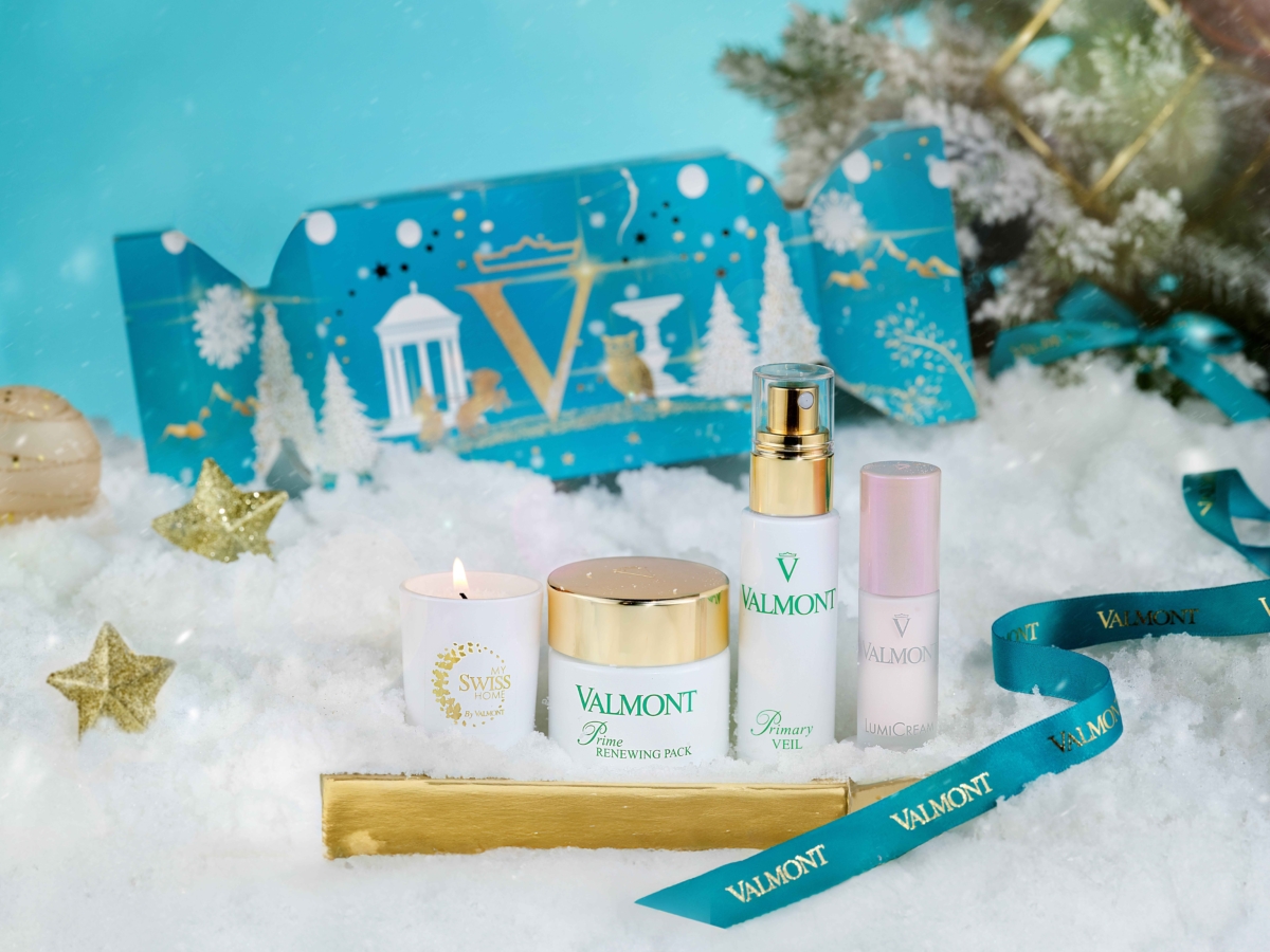 VALMONT CELADON ODYSSEY GLOW CRACKER升效煥顏美肌禮盒|$1,980(價值$2,320)