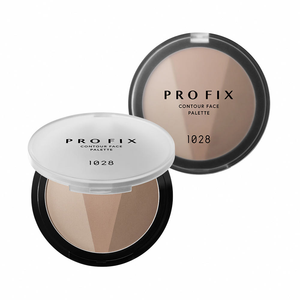 1028 輪廓羨修容餅：亞洲肌膚專用，自然無痕 。