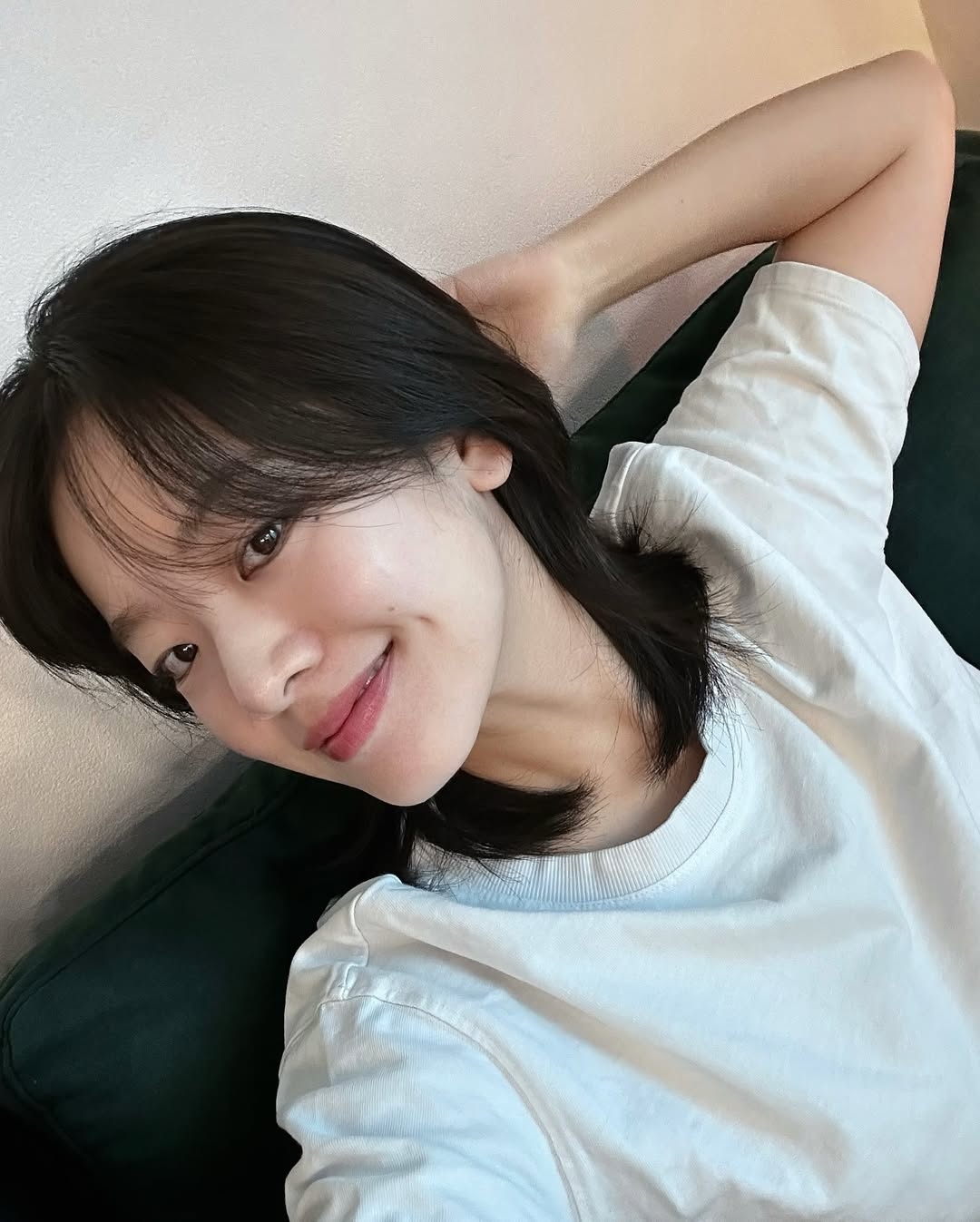 如《梨泰院Class》李周映以層次鮮明的外翹髮尾詮釋鯔魚頭，成功展現出女性也能帥氣十足的霸氣強勢氣場。