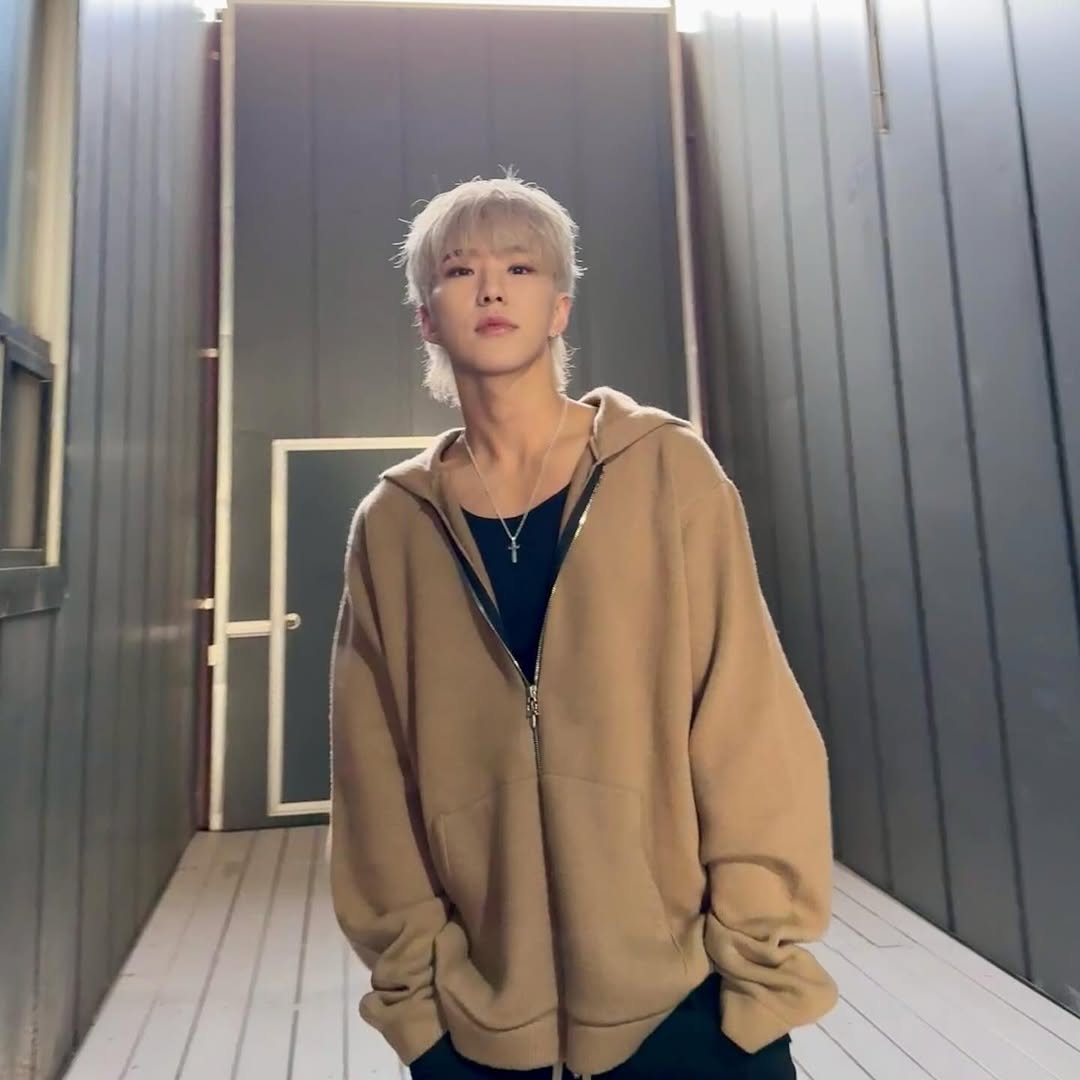 狼尾頭的獨特魅力在於其隨性與層次感，要維持這樣的風格，日常的打理和造型是不可或缺的。