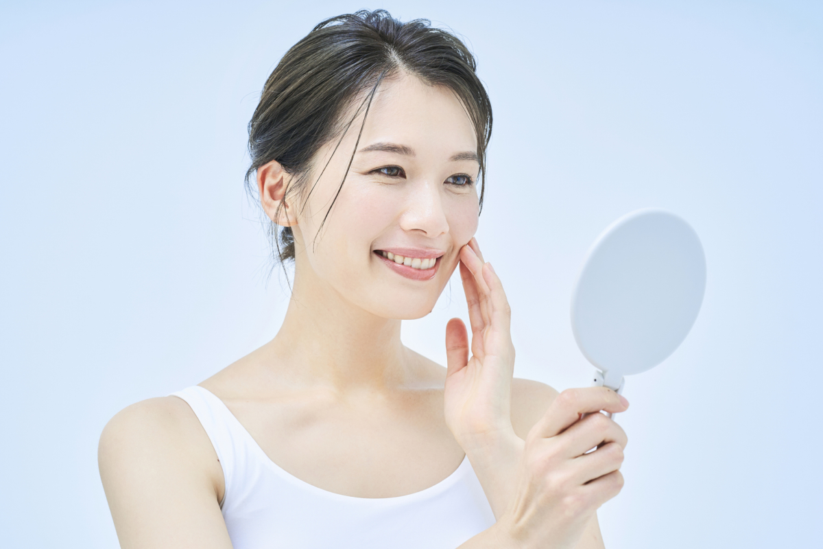 搭配日常護理，美白丸效果更佳：持續服用同時做好防曬、使用含美白成分護膚品，以及補充維他命C、A、E和抗氧化營養素，可全面提升肌膚亮度與均勻膚色。