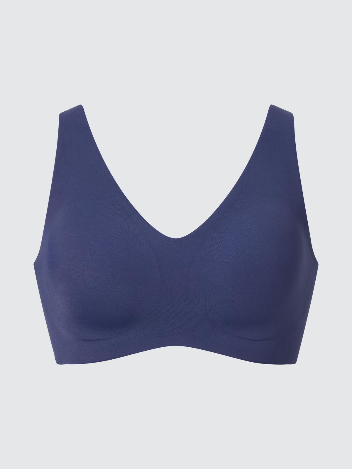 圖中展示的是Uniqlo 無鋼圈內衣款式。Uniqlo 的無鋼圈胸罩是許多人的入門第一件，主打無腦穿搭與極致透氣。