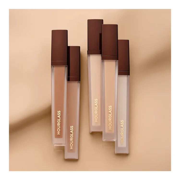 HOURGLASS Vanish™ Airbrush Concealer：空氣感磨皮。