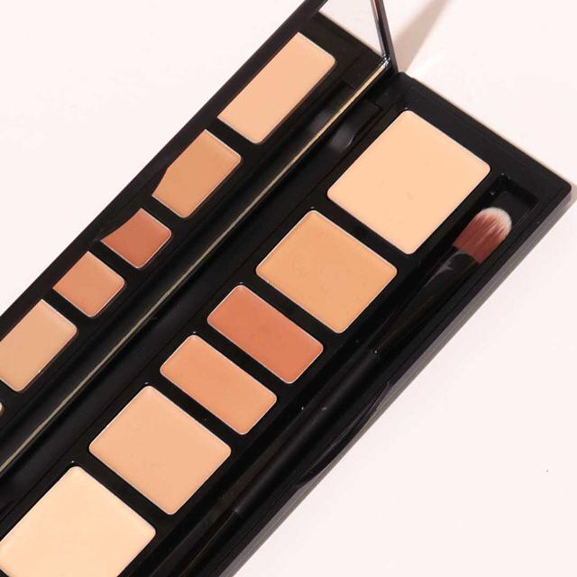 鄭瑄茉 遮瑕盤。