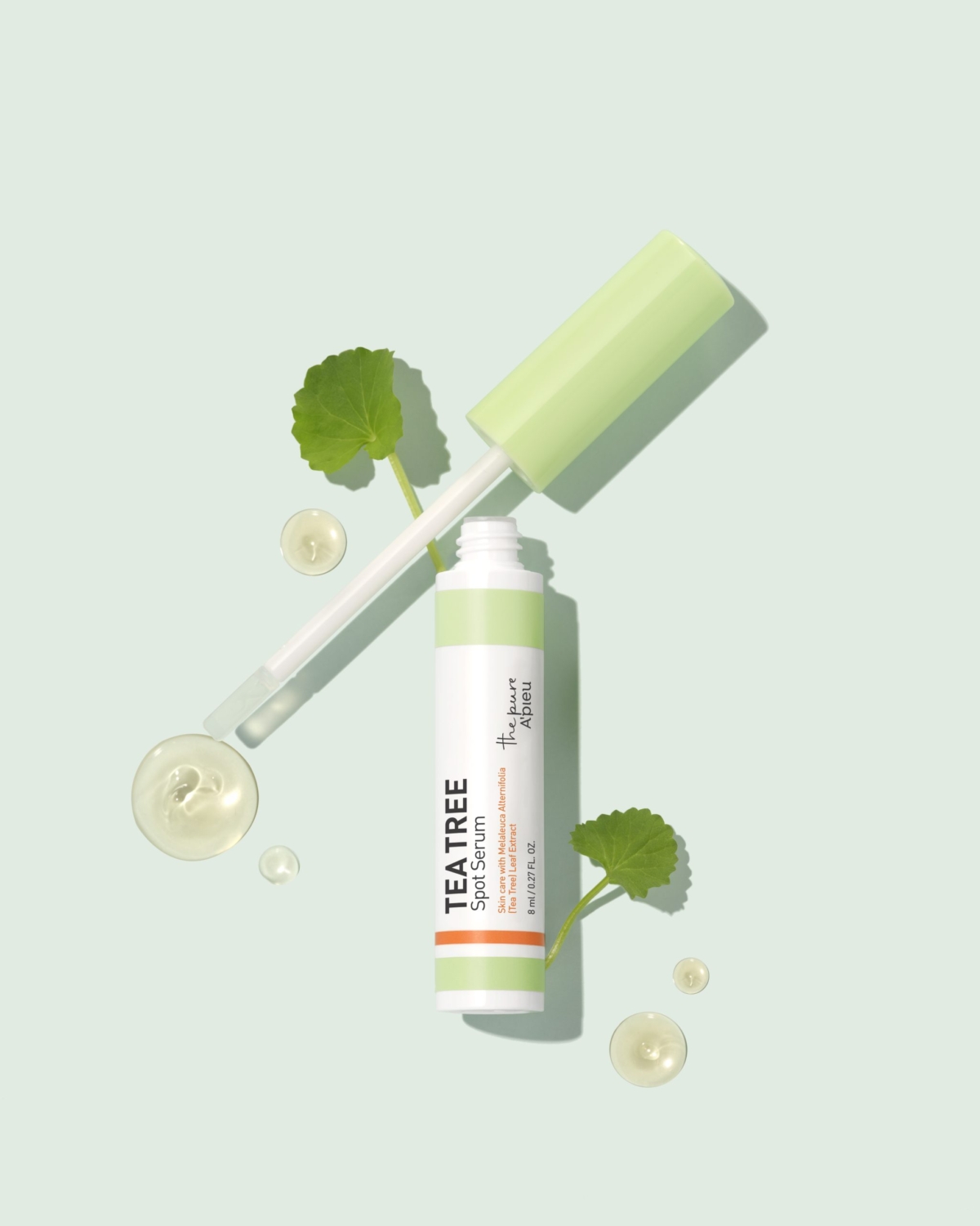 A'pieu 茶樹祛痘精華結合茶樹與積雪草成分，快速舒緩痘痘紅腫並控油收毛孔，是油痘肌高性價比的三合一修護救星。