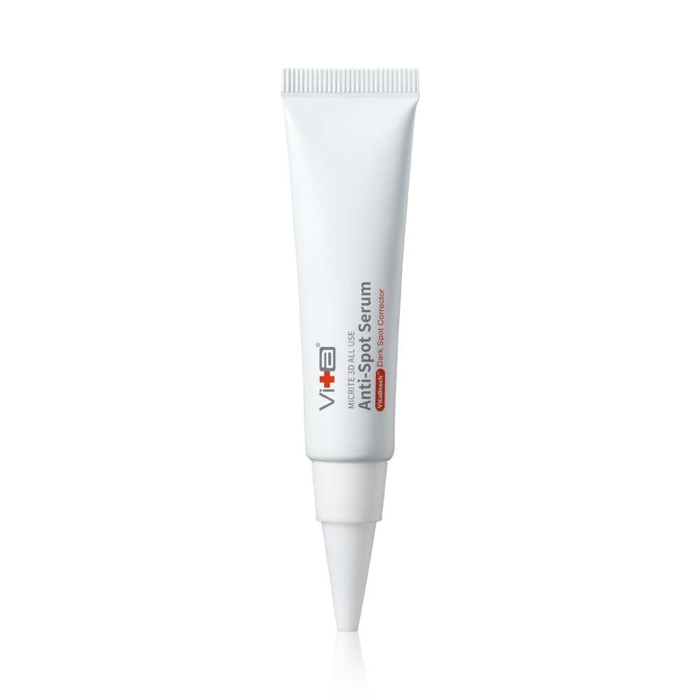 Swissvita 微晶3D全能淡斑精華（VitaBtech升級版）：強化肌膚屏障，同時維持長效透亮膚色。