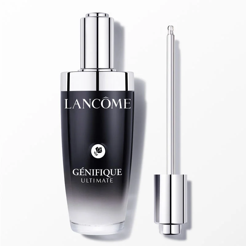 Lancôme 小黑瓶PRO抗老精華，添加β‑葡聚醣與益生菌，專攻暗沉、細紋與鬆弛，清爽好吸收，7天改善細紋與毛孔，重現緊緻透亮肌。