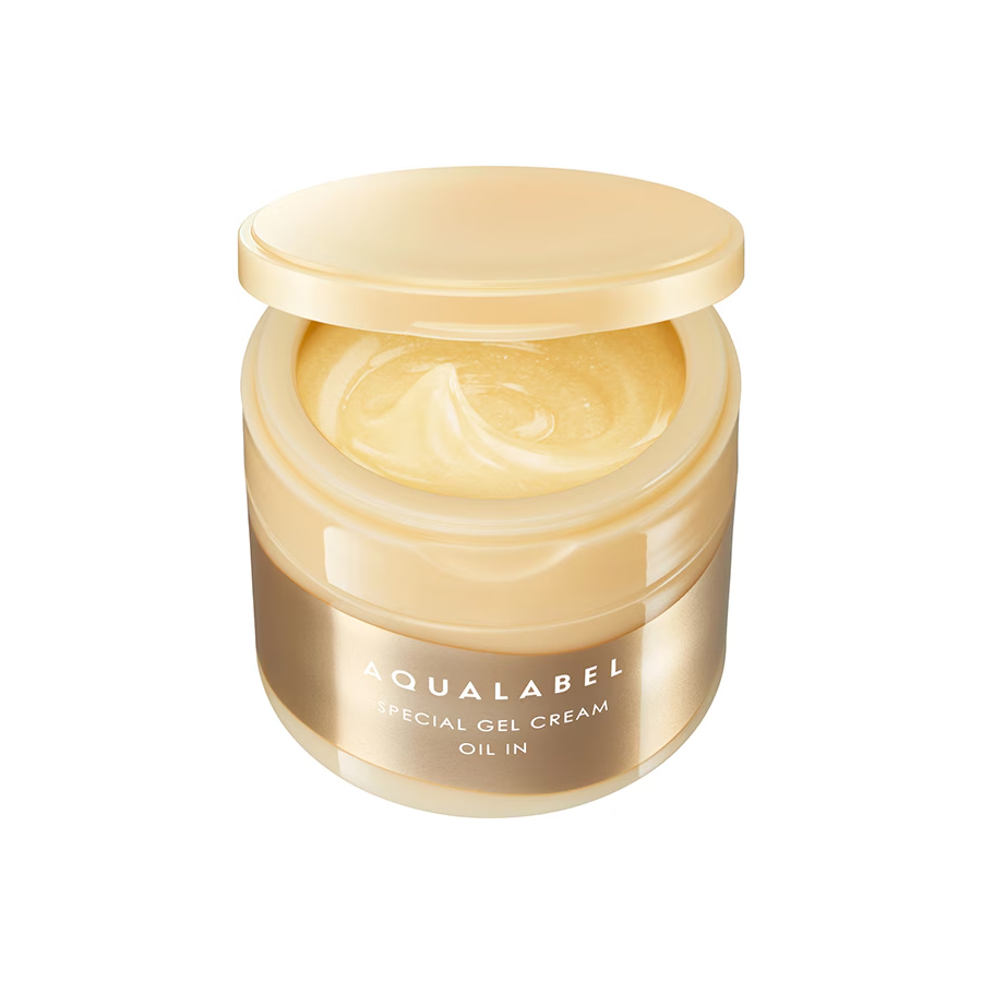 SHISEIDO AQUALABEL水之印Special Gel Cream EX Oil In五效合一凝霜採用油分微膠囊配方，幫助鎖水滋潤及改善乾燥細紋外觀。