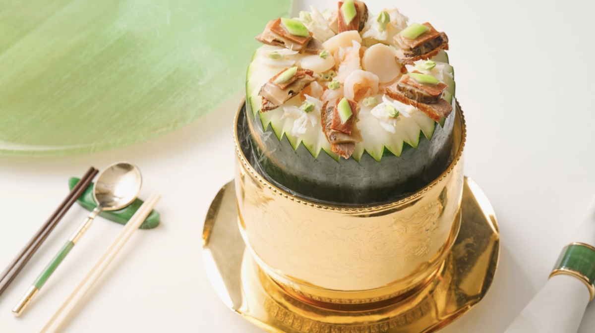 位於香港富麗敦海洋公園酒店二樓的「玉」（Jade），是一處將壯麗海景與在地文化完美融合的精緻饗宴場域。