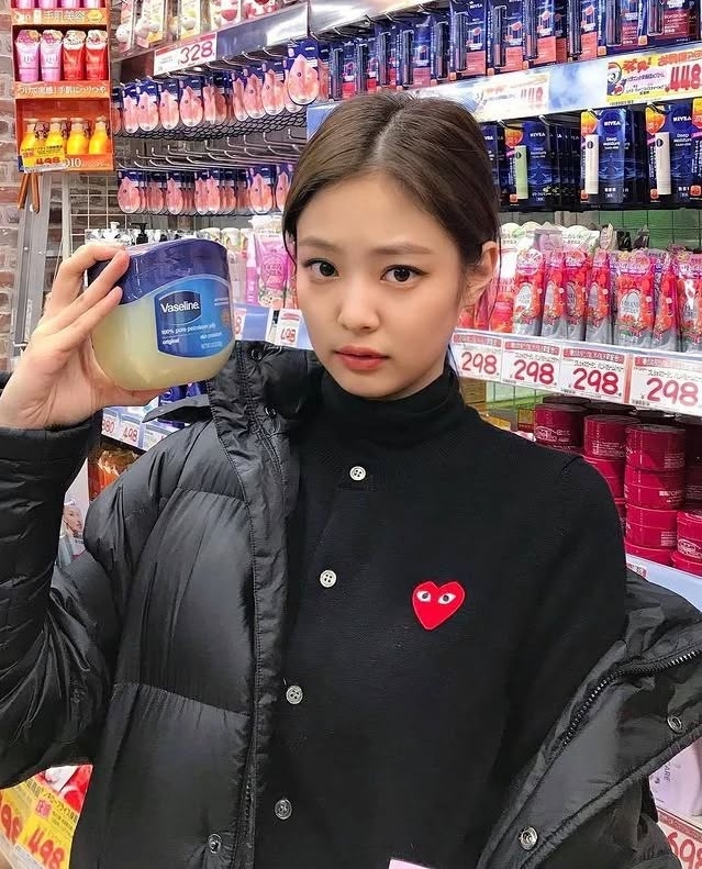 「7天肌斷食」第 2-3 天：極簡補水，凡士林登場