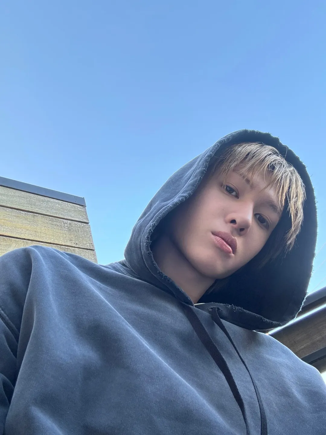 隊長Martin為加拿大韓裔，他不僅是除了是團內的創作核心，也親自參與出道 EP 多首歌曲與編舞製作，成為Cortis中不可或缺的成員。