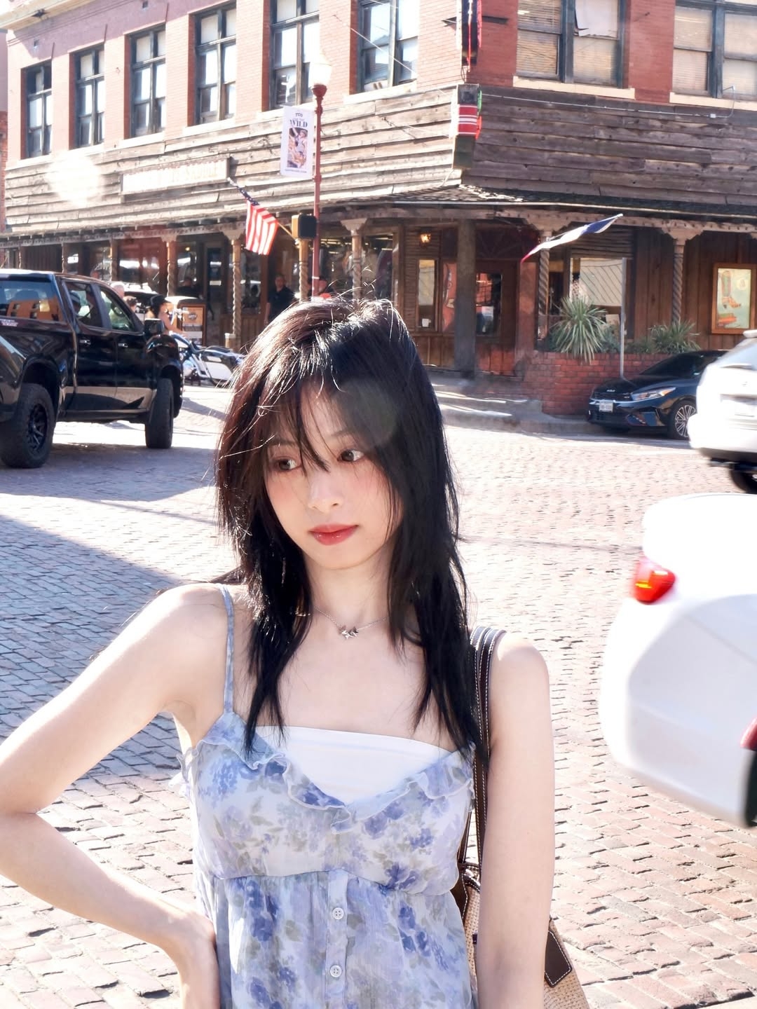 清新純欲系：夏日陽光下的精靈。