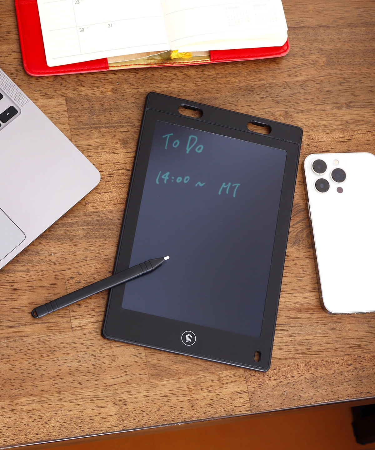 不管是拿來當家裡的留言板還是辦公室的草稿紙都超順手，既省下大把便條紙，還能讓空間看起來乾淨俐落，真的很有質感！