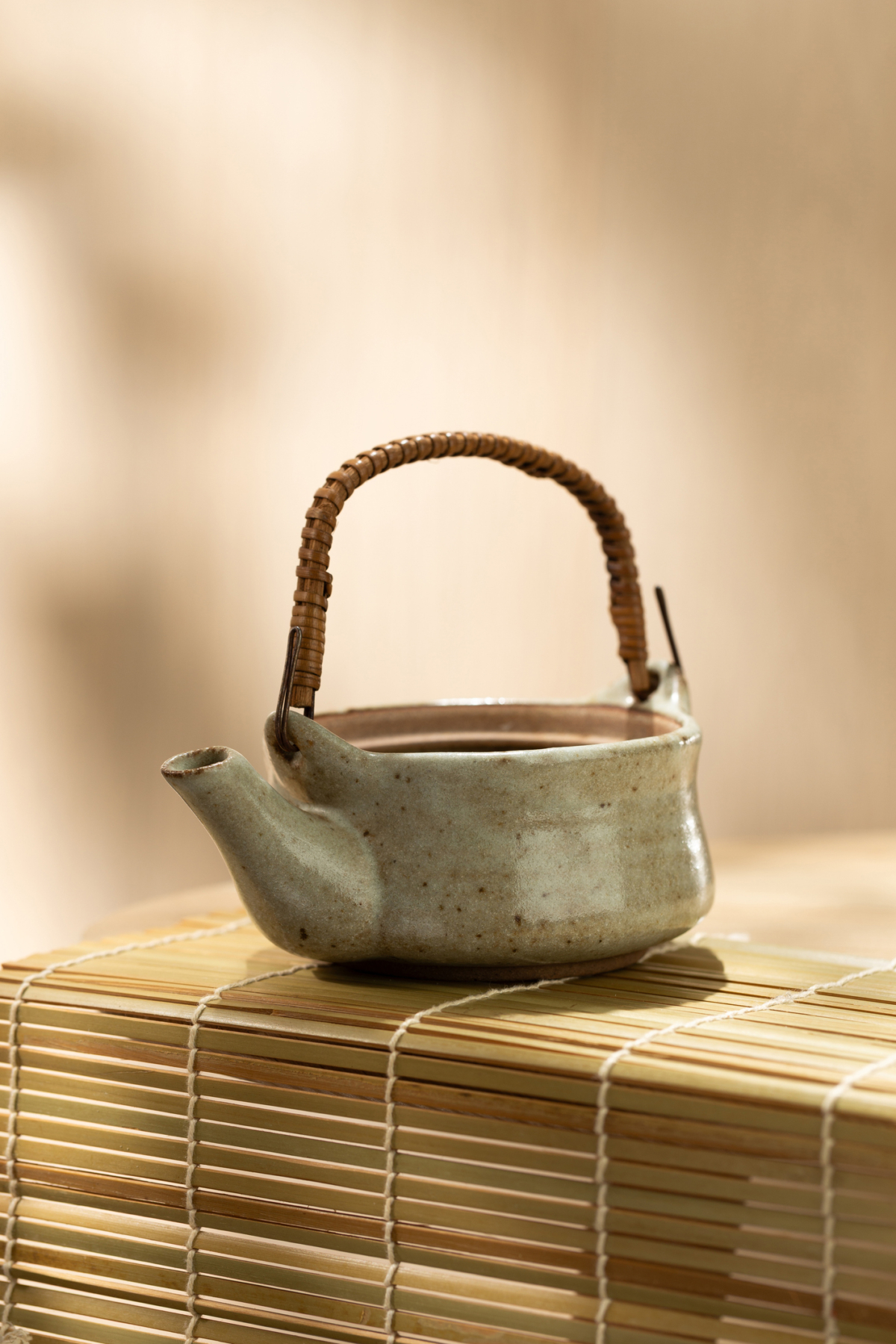 煎茶雖然富含多種天然營養素，但在飲用習慣上仍需注意方法，避免對身體造成負擔。