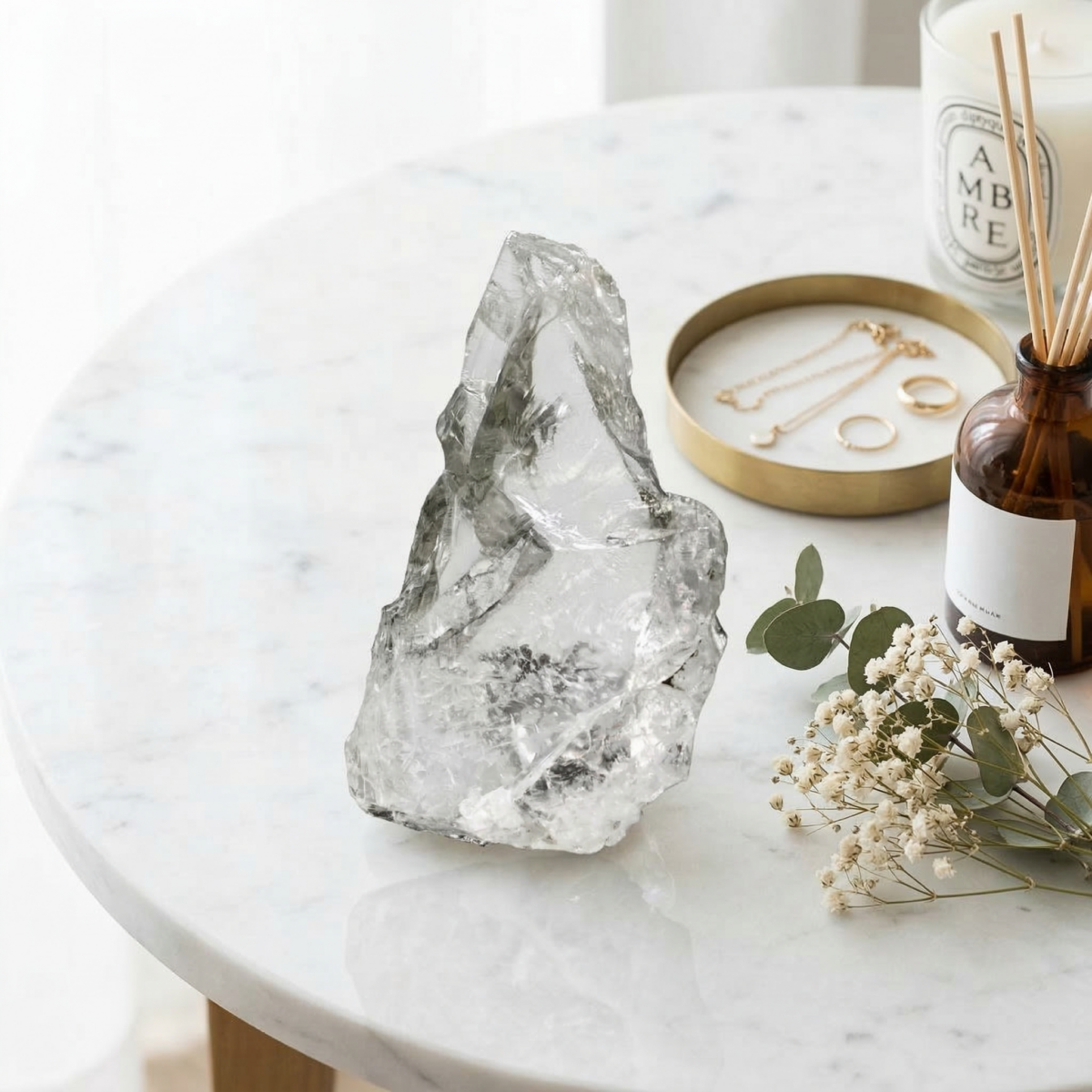 阿賽斯特萊功效主要在於「自我修復」與「高頻導引」。