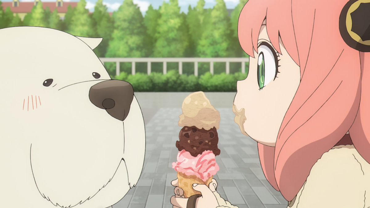 《SPY×FAMILY 間諜家家酒》中的彭德憑雪白蓬鬆外型和守護佛傑一家的暖心形象，成為深受粉絲喜愛的狗狗角色。