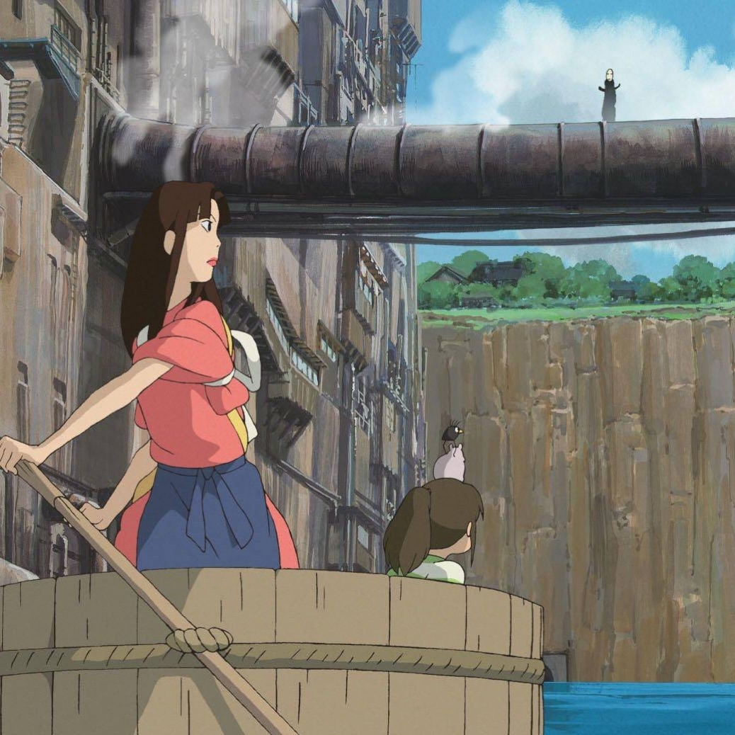 在《千與千尋》中，回頭，代表著對過去的留戀與恐懼；而不回頭，則是「生」與「未來」的象徵。