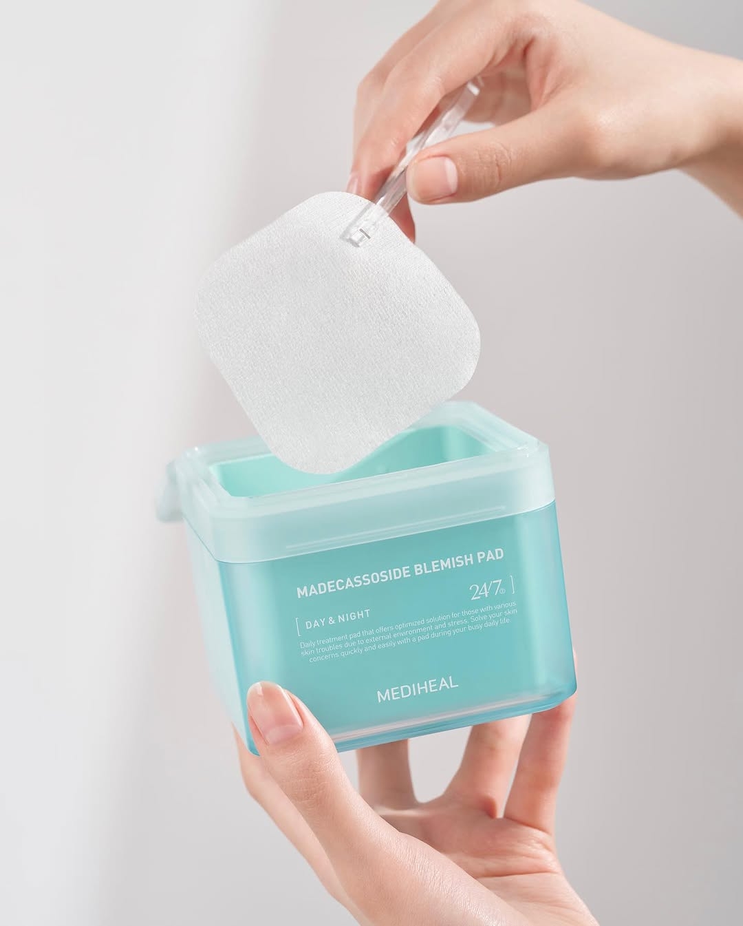 Mediheal Madecassoside Blemish Pad（積雪草修復抗敏柔膚棉）。